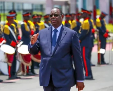 Le Président Sénégalais Macky Sall Prend Des Mesures D&Rsquo;Urgence Pour Mettre Fin Aux Départs De Migrants