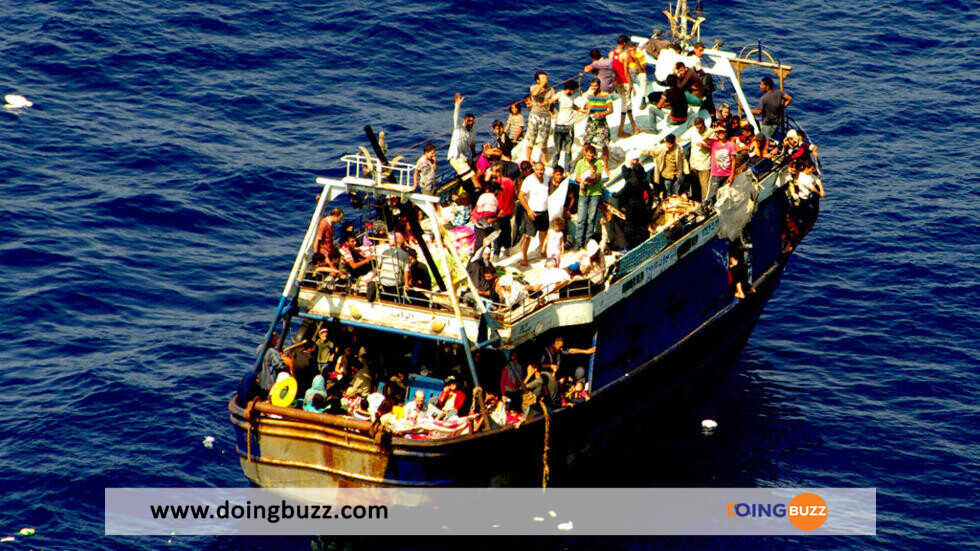 Migrants Boat M 0