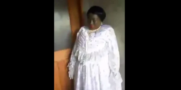 Cameroun : Une Femme Morte Revient Vivante À La Maison (Video)