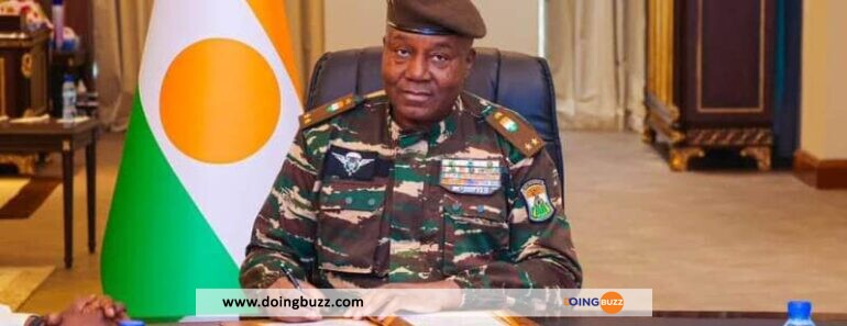 Niger : 04 Officiers Supérieurs De L&Rsquo;Armée Radiés Par Le Général Tchiani