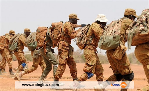 Burkina Faso : L'Armée Épargne La Vie D'Un Terroriste Et Le Charge D'Une Mission