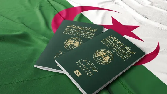 Passeport Algerien 1 E1691257550906
