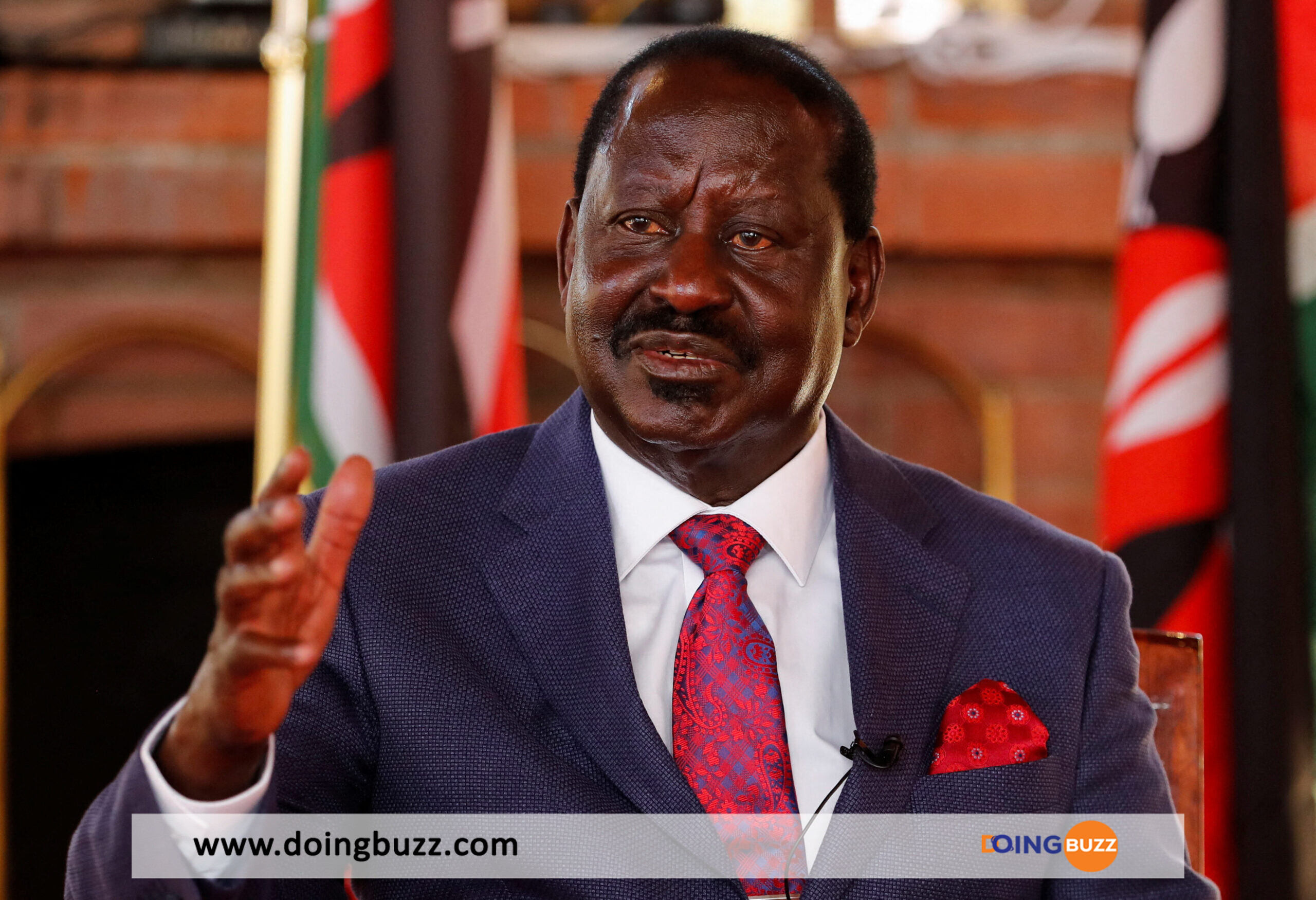 Raila Odinga : Le Téléphone Du Chef De L'Opposition Kényane Fait Le Buzz (Vidéo)