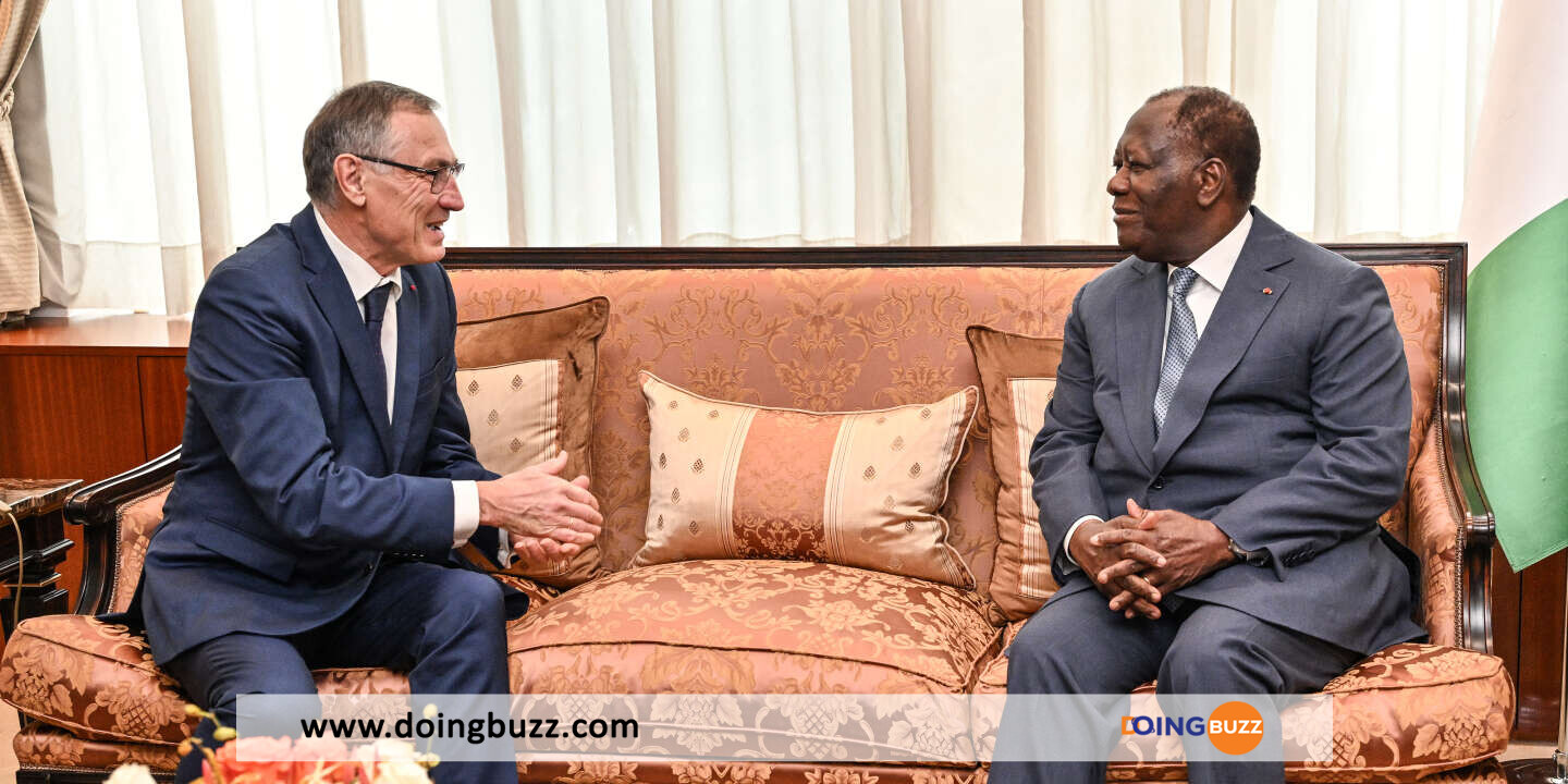 Côte D’ivoire : Une Discussion Entre L’émissaire De Macron Et Alassane Ouattara A Fuité