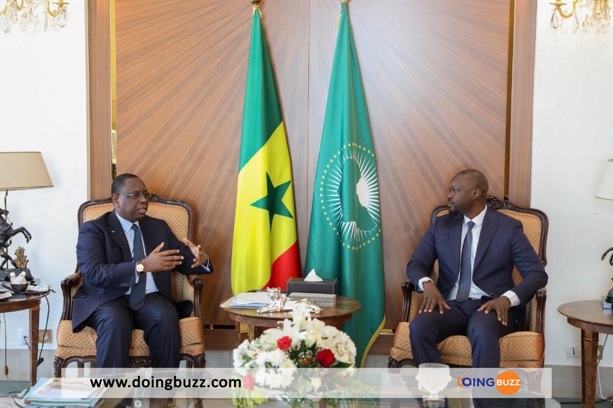 Karim Wade Révèle Des Négociations Entre Ousmane Sonko Et Macky Sall Pour Sa Libération