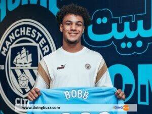 Oscar Bobb A Signé Un Nouveau Contrat Et Est Lié À Manchester City Jusqu’en 202… !