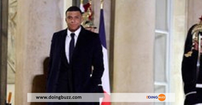 Kylian Mbappé Est Arrivé À L’élysée Pour Le Dîner Avec Le Président Emmanuel Macron (Photos)