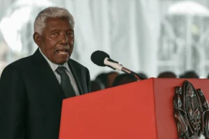 Ali Hassan Mwinyi : L&Rsquo;Ex-Président Tanzanien Hospitalisé D&Rsquo;Urgence