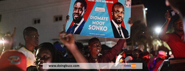 Ousmane Sonko Et Bassirou Diomaye Faye, Figures De L&Rsquo;Opposition Enfin Libérés Au Sénégal  (Photos)