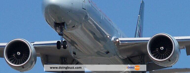 Un Boeing 777 Atterrit D&Rsquo;Urgence Après Une Fuite De Carburant (Video)