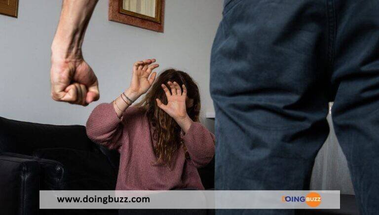 Un ex-ministre a battu sa femme pendant 8 heures dans un restaurant  (vidéo)