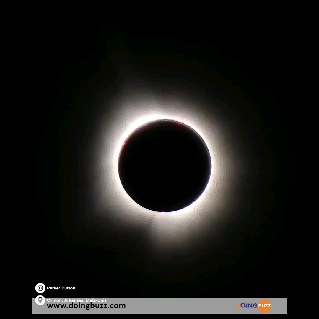 Éclipse Solaire Totale 