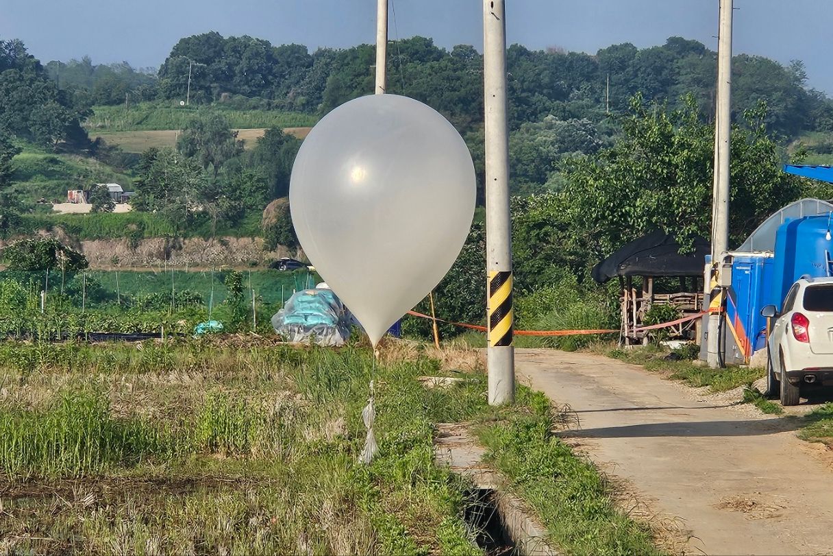 La Corée Du Nord Lance Des Centaines De Ballons Remplis De Déchets Au Sud