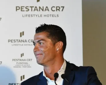 Cristiano Ronaldo Recrute : Découvrez Les Opportunités Et Les Salaires Chez Cr7 Hotels