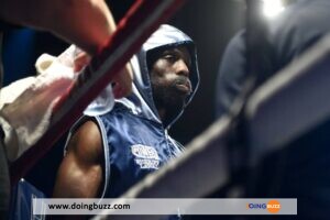 Un Boxeur Britannique Meurt Sur Le Ring Après Un Coup Violent
