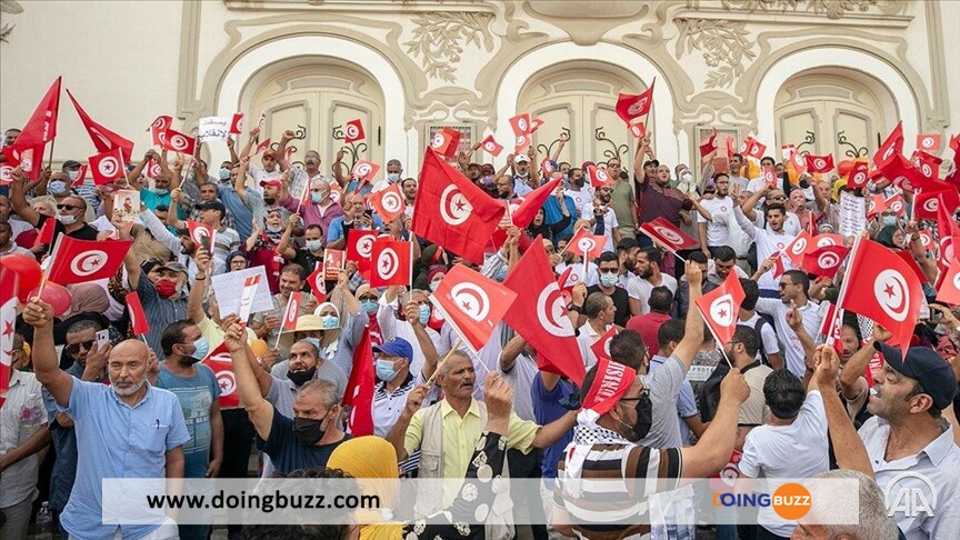 Tunisie : Pourquoi L'Opposition Menace De Boycotter La Présidentielle ?