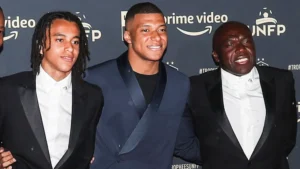 Départ D&Rsquo;Ethan Mbappé Du Psg : Le Message Suspect De Kylian À Son Petit Frère