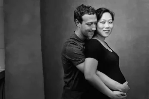 Mark Zuckerberg Surprend Sa Femme Priscilla Chan Avec Une Énorme Statue De Jardin (Video)