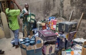 Le Nigéria Ferme Une Usine De Production D&Rsquo;Alcool Illégale