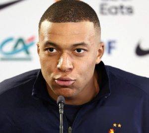 Psg : Luis Campos Clarifie Son Avenir Et Ses Relations Avec Kylian Mbappé !