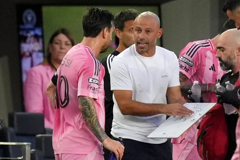 Noël 2025 : Les 7 meilleures idées cadeaux high-tech et tendances pour toute la famille en Afrique francophone