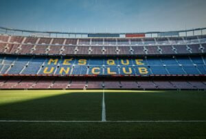 Barça – Real Madrid : à quelle heure et sur quelle chaîne voir le Clasico du 25 octobre 2026