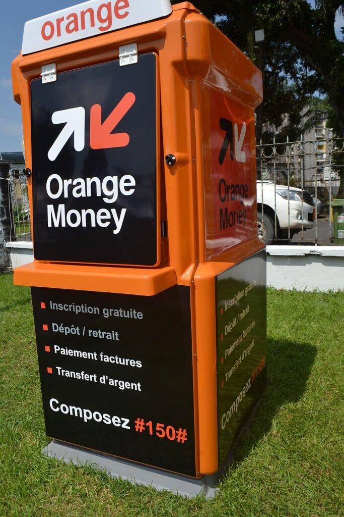 Frais de 100 FCFA au point mobile money en Côte d&rsquo;Ivoire : d&rsquo;où ils viennent et que faire