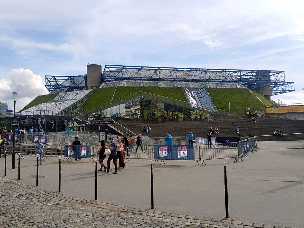 Moïse Mbiye à l&rsquo;Accor Arena le 21 novembre 2026 : date, billets et ce qu&rsquo;il faut savoir